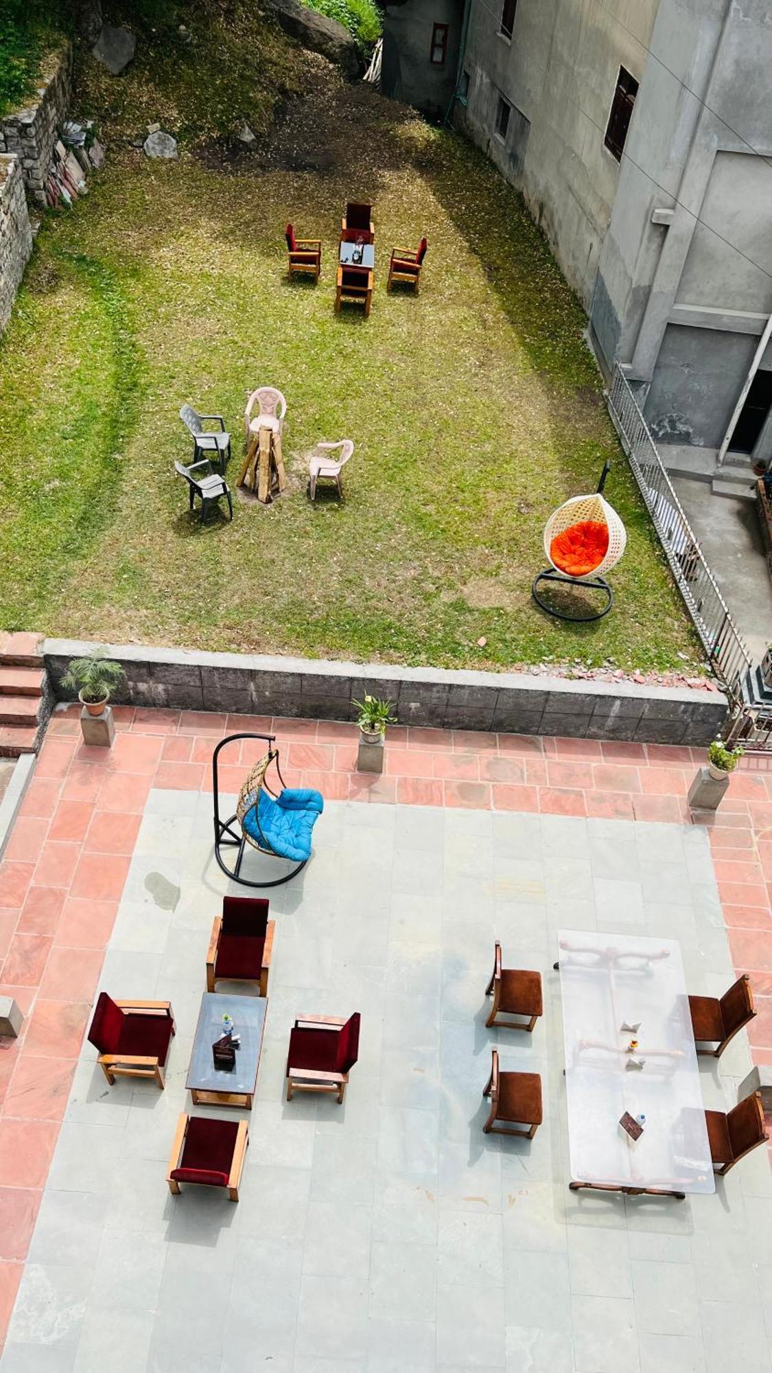 Sita Hotel & Cottage, Manali - A Boutique Wellness Hotel 외부 사진