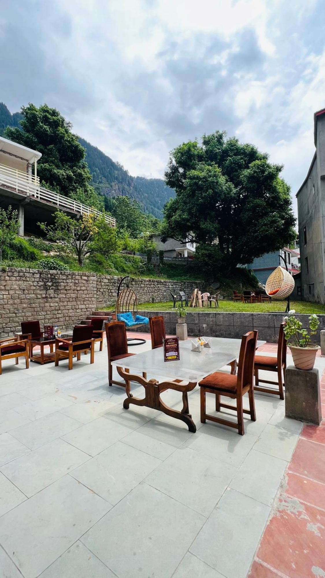 Sita Hotel & Cottage, Manali - A Boutique Wellness Hotel 외부 사진